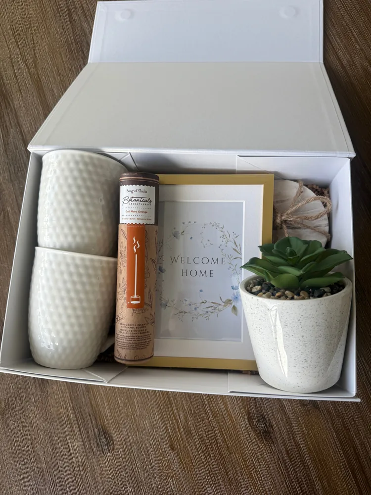 Welcome Home gift box